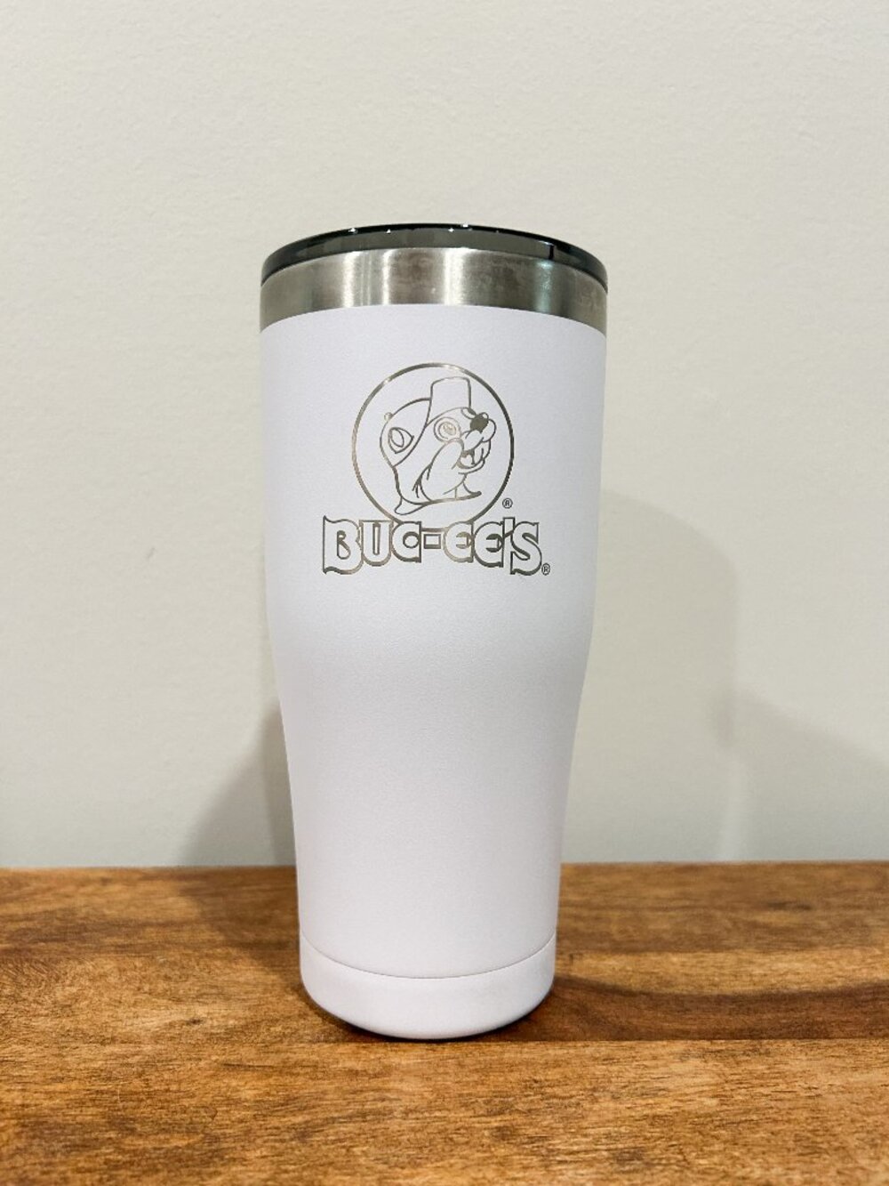 Buc-ee’s White Stainless Steel Yukon Outfitters Insulated Tumbler Cup 20 Oz Rare